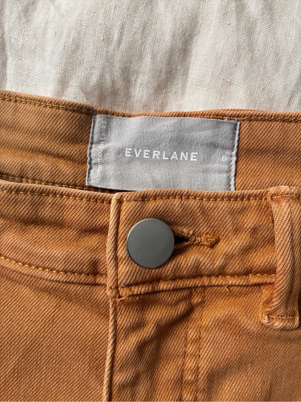 Everlane Woman’s Brown Cropped Jeans - Size 6